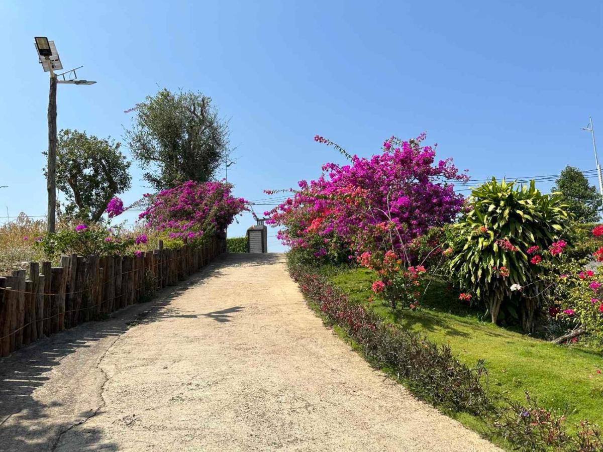 Suoi Rao Valley - Cach Ho Tram 17Km Ba Ria Luaran gambar